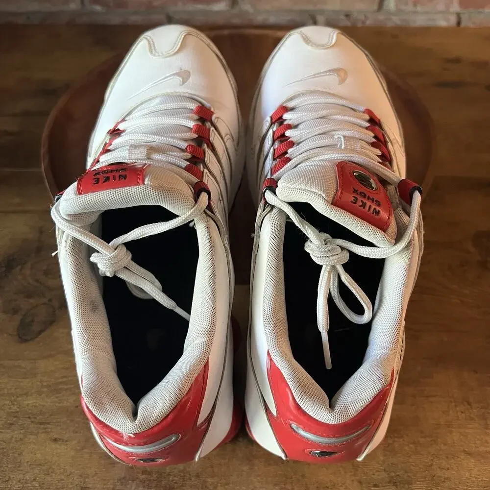 Nike Shox NZ White Red Black 378341-110 Mens Size 10 Low Top Athletic Shoes